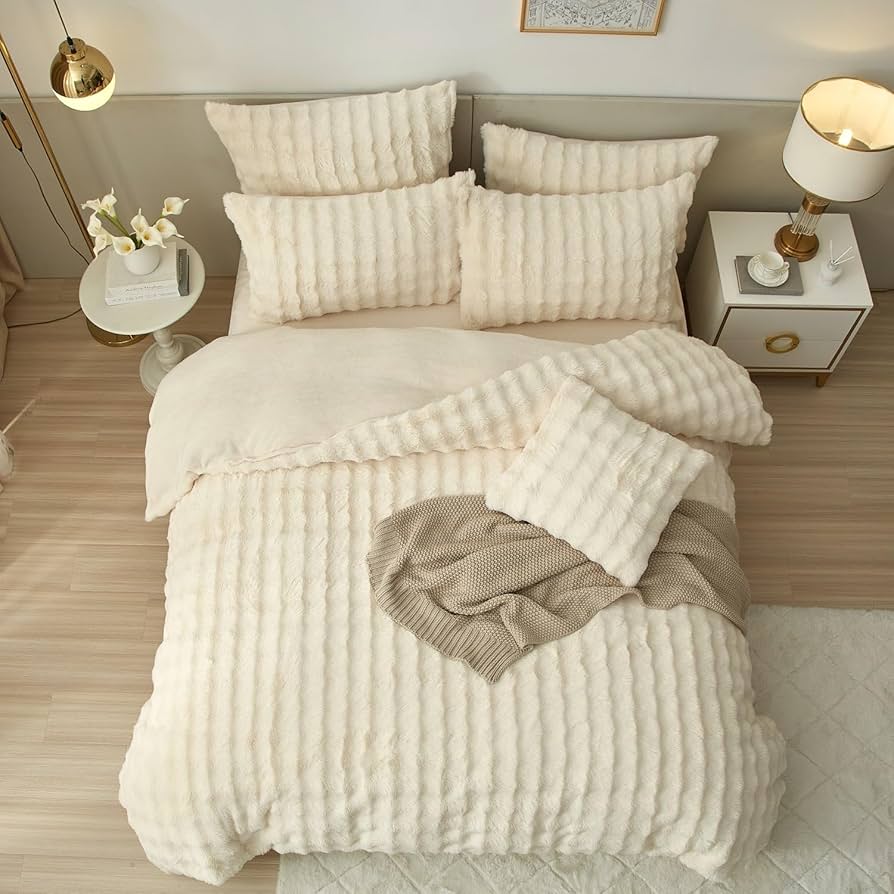 Winter Plush Bed Linen 200 x 220 cm Cream Beige White